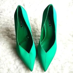 ZARA womans heels. Size 40. (U.S 10)